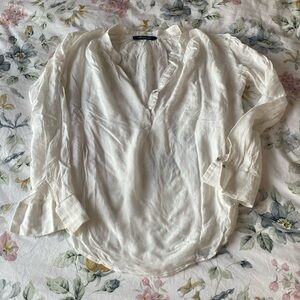 Olivaceous White 100% rayon top long sleeve